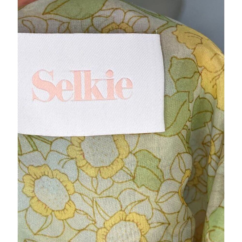 Selkie Pale Yellow & Mint Green Retro Floral Puff-Sleeve Mini Dress - Picture 3 of 12